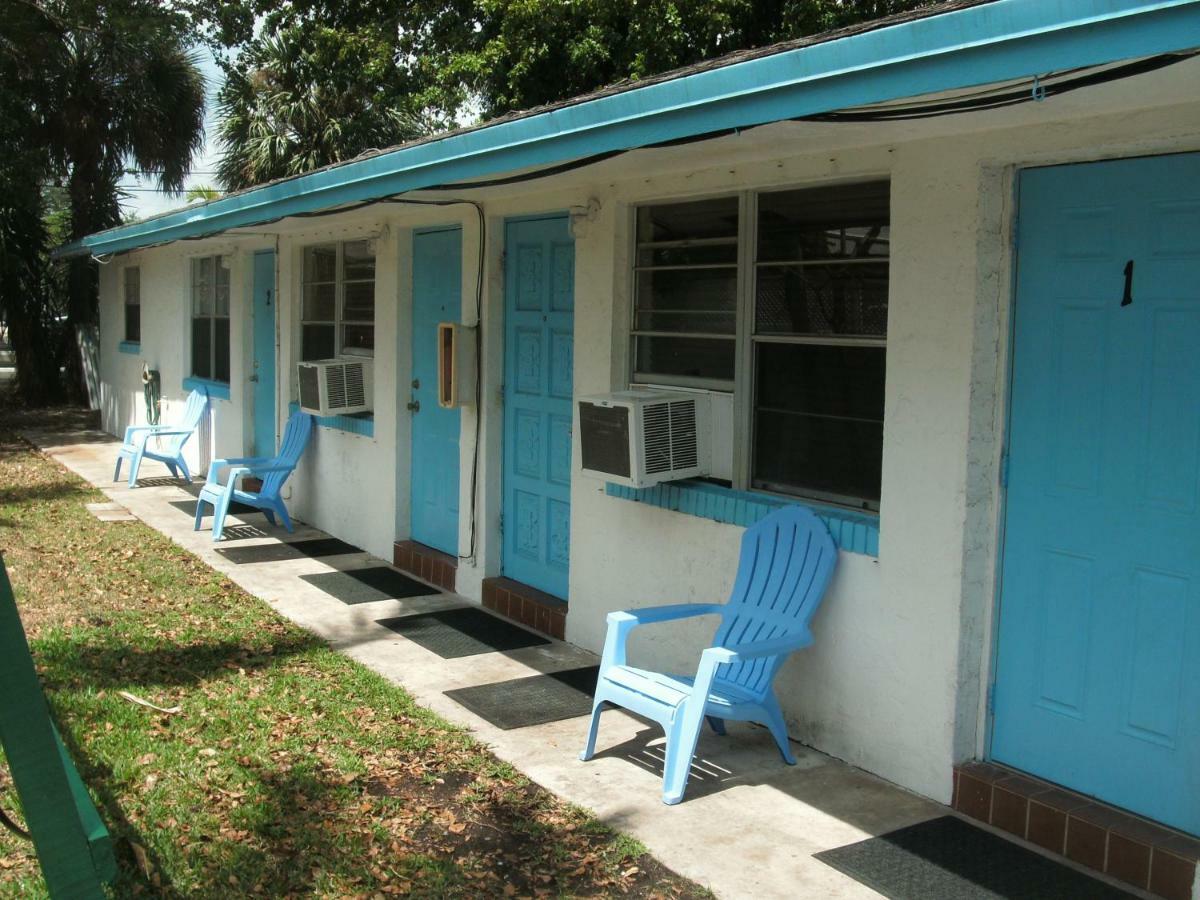 Newly Furnished Large, Clean, Quiet Private Unit Appartement Fort Lauderdale Buitenkant foto